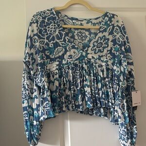 O'Neill Blue and White Ruched Crop Blouse-NWT